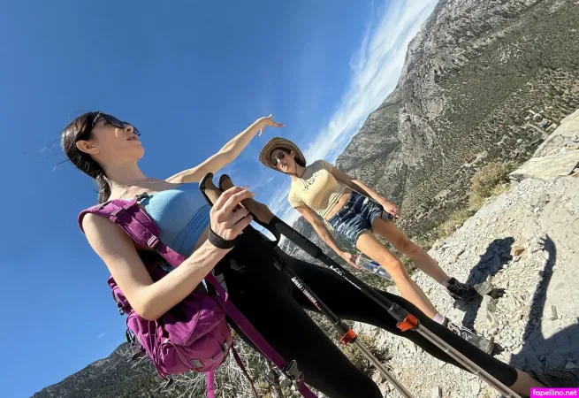 Beehivetranshouse OnlyFans Thumbnail #1oQcjtAQgc