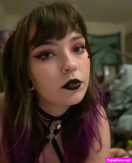 Beelzebubswhore OnlyFans Thumbnail #5qKMHg8EeC