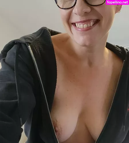 Beerbabes 1 OnlyFans Thumbnail #nDFJgdK3wI