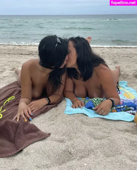 Beerbabes 1 OnlyFans Thumbnail #sCdM96zbqP
