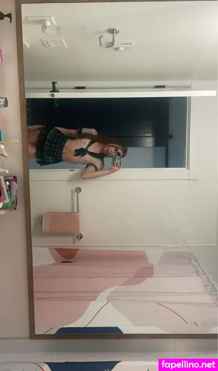 Bees Honey Pot OnlyFans Thumbnail #CDDERvF532