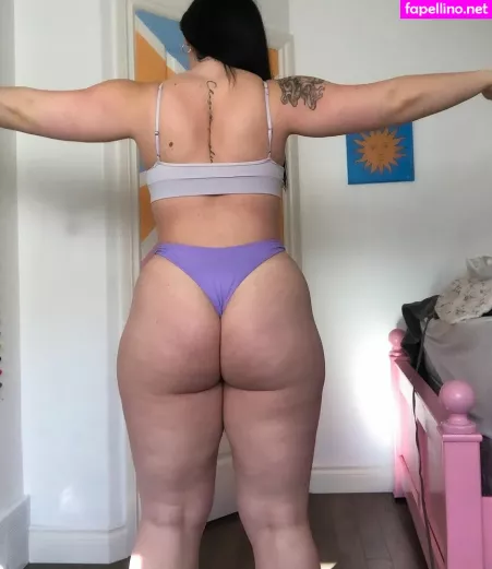 Beesbooty OnlyFans Thumbnail #OKeTan4xhG