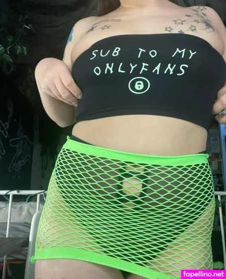 Beesunshine666 OnlyFans Thumbnail #QVg39kEu83