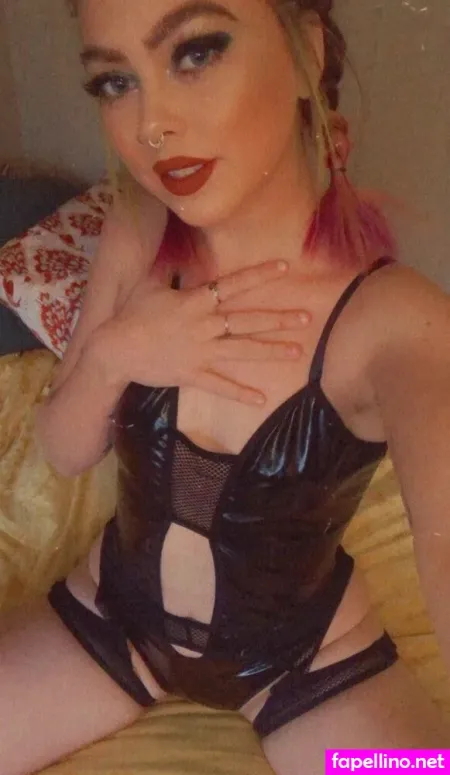 Beetlebails OnlyFans Thumbnail #pqZ7Q0die2