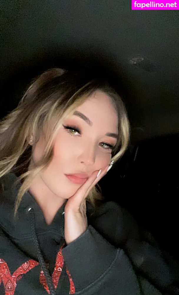 beg4megz, chickie_nugz Nude Leaked OnlyFans Photo #a00PpFoQJ3