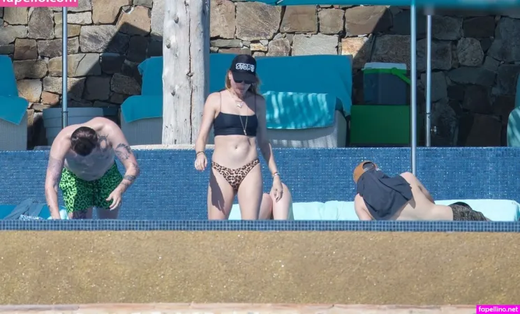 Behati Prinsloo OnlyFans Thumbnail #YXiBTzahOF