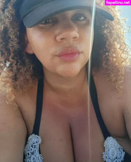 Beigewunder OnlyFans Thumbnail #39ql4qxuOQ