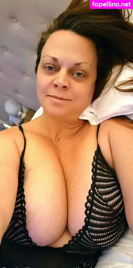 Beingapara OnlyFans Thumbnail #L6pFBh2tiV