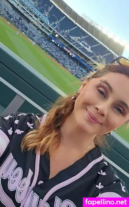 Bekahl97 OnlyFans Thumbnail #x8Zk6NdnVK