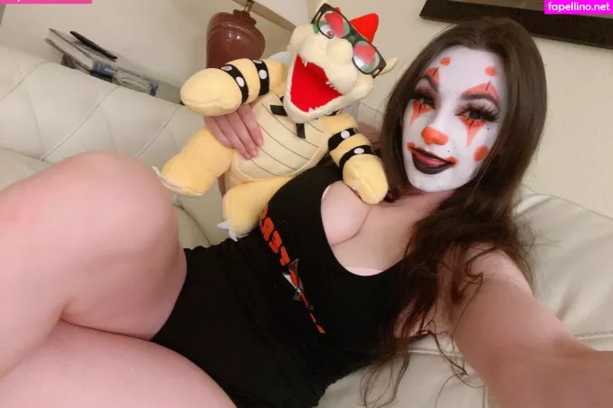 Bekaloo OnlyFans Thumbnail #HhTyRH8Cam