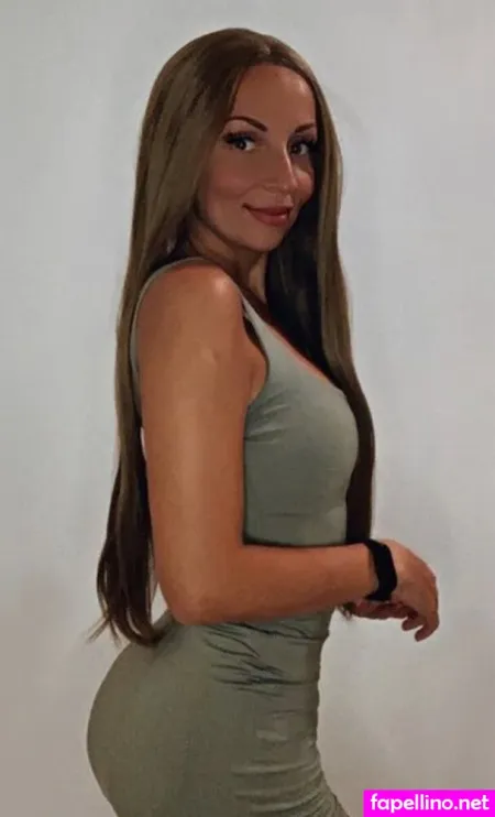 Bekescsabai Lanyok OnlyFans Thumbnail #fS6F4AvgXp