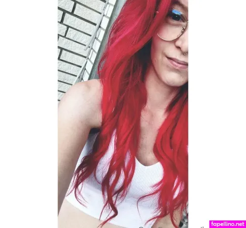 Bekki Red OnlyFans Thumbnail #3D0xwigeEs