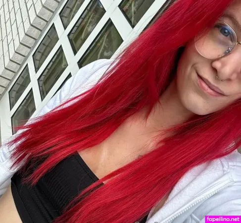 Bekki Red OnlyFans Thumbnail #ZZWynW8IWg