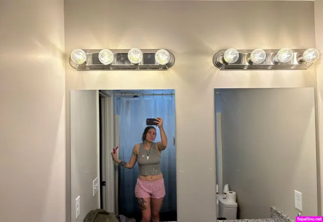 Bekkyybiitch OnlyFans Thumbnail #InI6cg2O3G