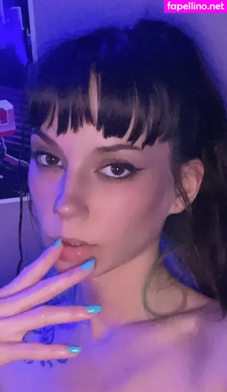 Bel0vedbambi OnlyFans Thumbnail #4jobLLN2Fx