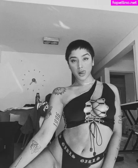 Belenegri OnlyFans Thumbnail #YEHZtEpyEs