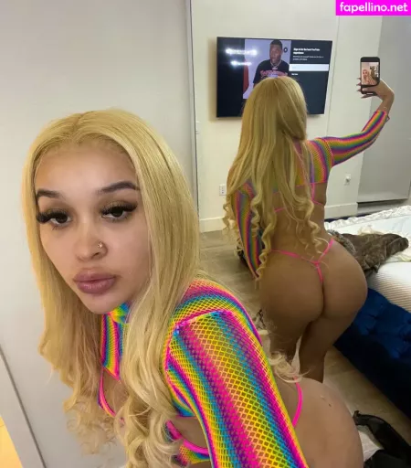 Belicenaamor OnlyFans Thumbnail #mRWYMdWSeb