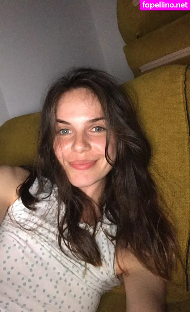 alicee_bella, belle_alice, letmesleepintheflowers Nude Leaked OnlyFans Photo #zrCOYFNzkN