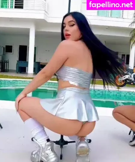 Bella Angel Dezoitou OnlyFans Thumbnail #k2dERhv8Iw