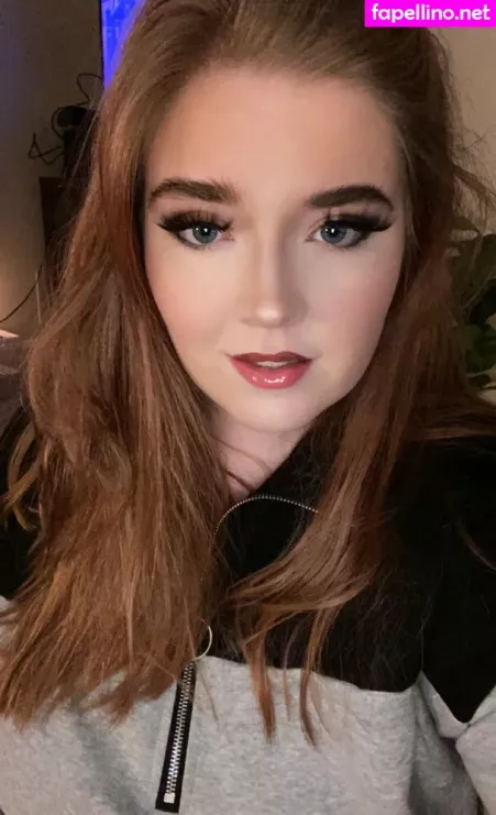 Bella Bay OnlyFans Thumbnail #2mFPJRvWdQ