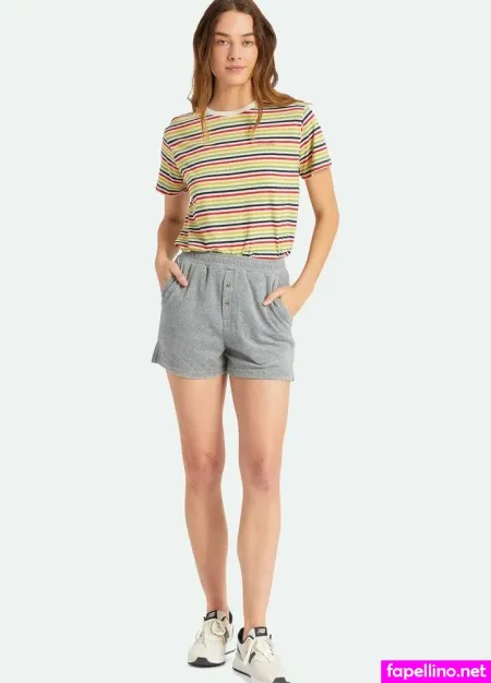 Bella Brixton OnlyFans Thumbnail #BwEdafXdA0