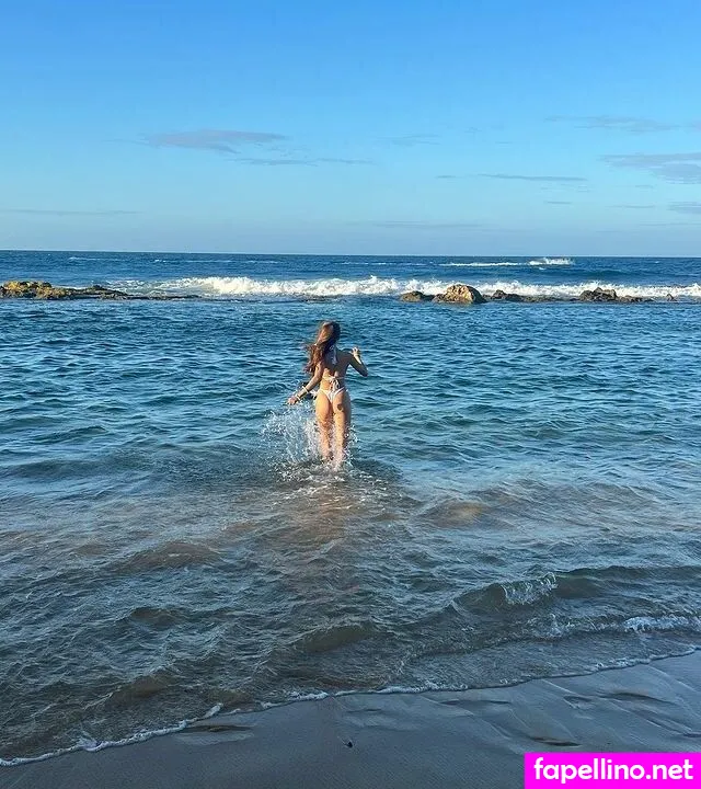 bella.ciccone Nude Leaked OnlyFans Photo #5AHtgLBY0S