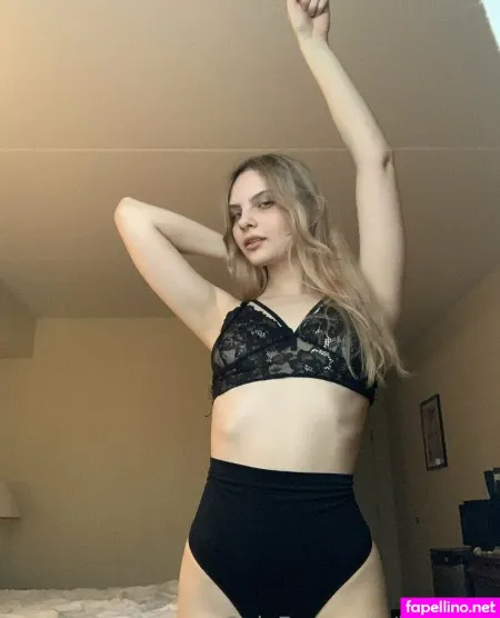 Bella Elf OnlyFans Thumbnail #5JHe3aPGci