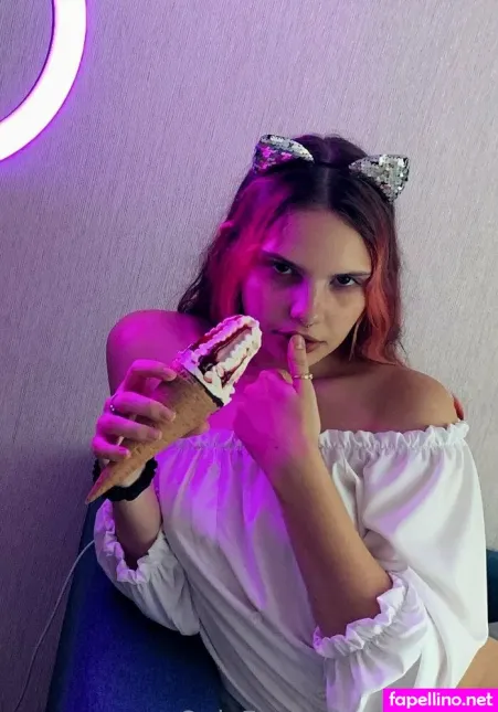 Bella Elf OnlyFans Thumbnail #cG9q3hqGw2