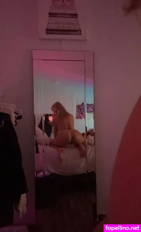 Bella Farn OnlyFans Thumbnail #NkfOvobvAW