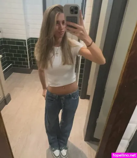 Bella Grilli OnlyFans Thumbnail #z0v6psUWKn