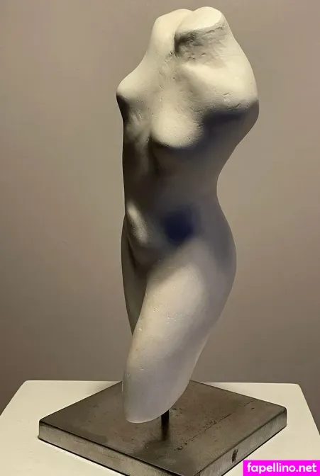 Bella Hartley OnlyFans Thumbnail #TJ1cjfVP5x