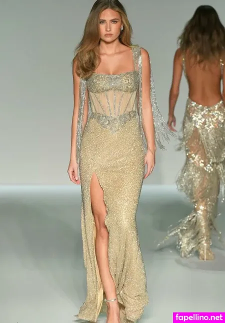 Bella Hill OnlyFans Thumbnail #LTi3m05XoY