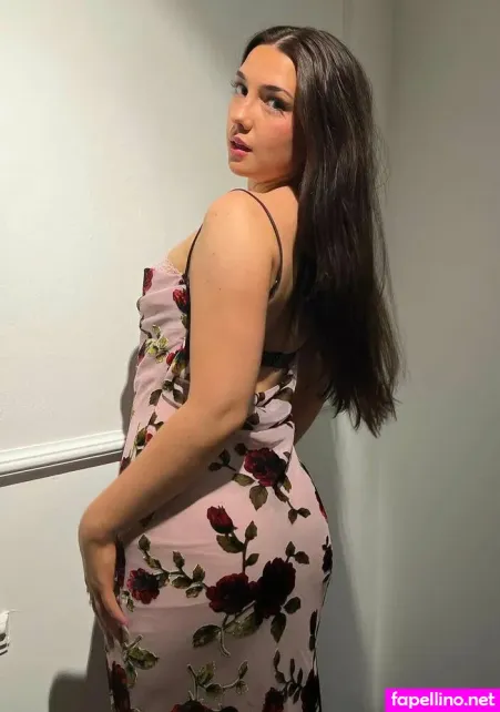 Bella Hill OnlyFans Thumbnail #PoNQQme3xW