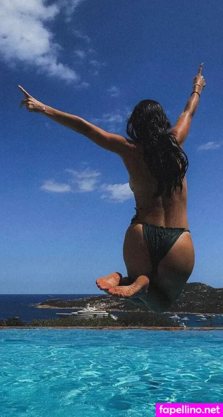 Bella Kraus OnlyFans Thumbnail #cyimOld3Z4