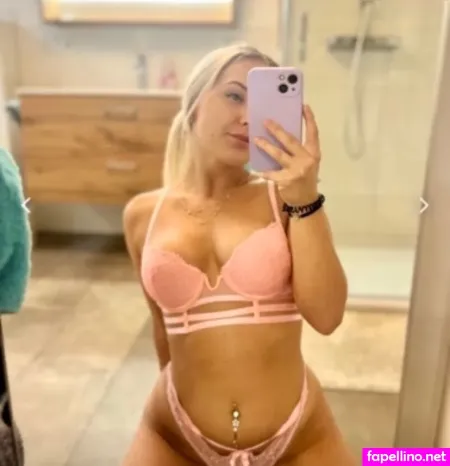 Bella Lange OnlyFans Thumbnail #jgRMM84QvJ