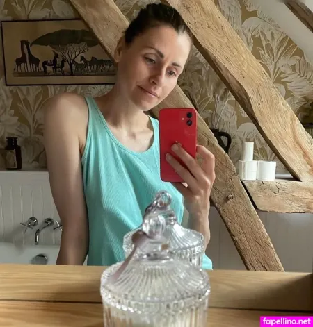 Bella Lesnik OnlyFans Thumbnail #QQ9crTaXA1