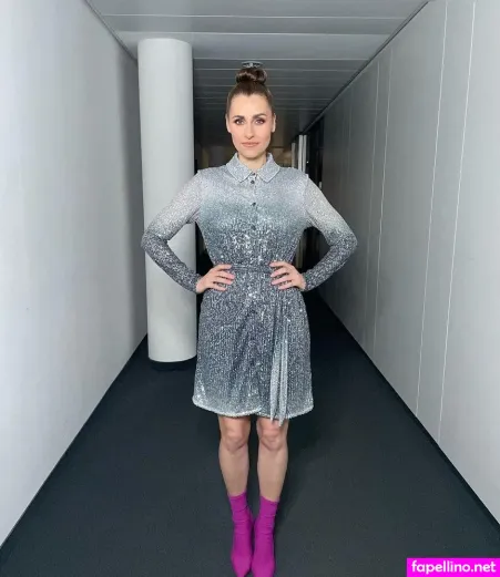 Bella Lesnik OnlyFans Thumbnail #yZFvF0ExEk