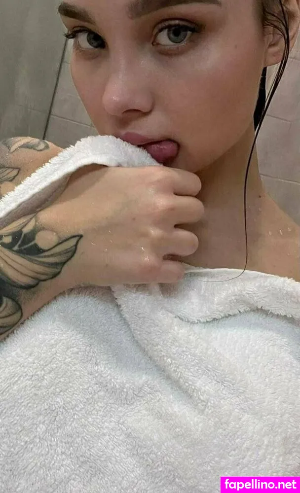 bella, bella_lla Nude Leaked OnlyFans Photo #7MvThxZu7s