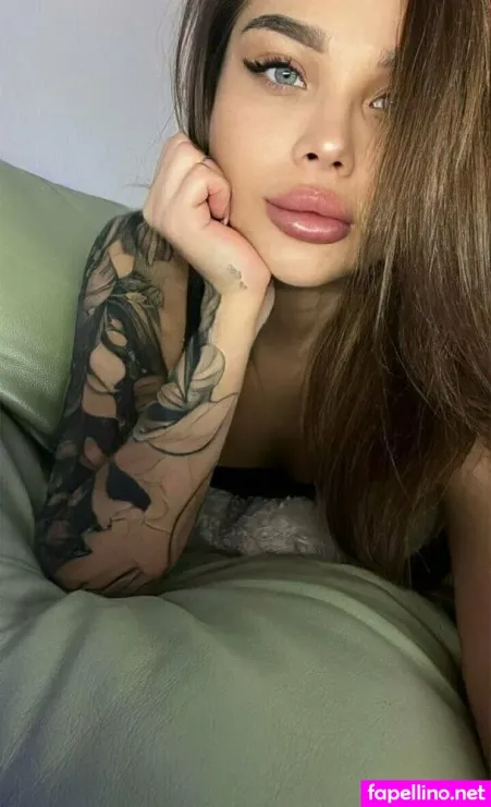 Bella Lla 1 OnlyFans Thumbnail #QWWkxudm5s