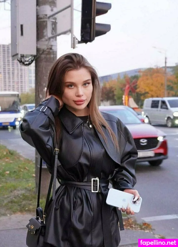 bella, bella_lla Nude Leaked OnlyFans Photo #eoKQq8DGe4