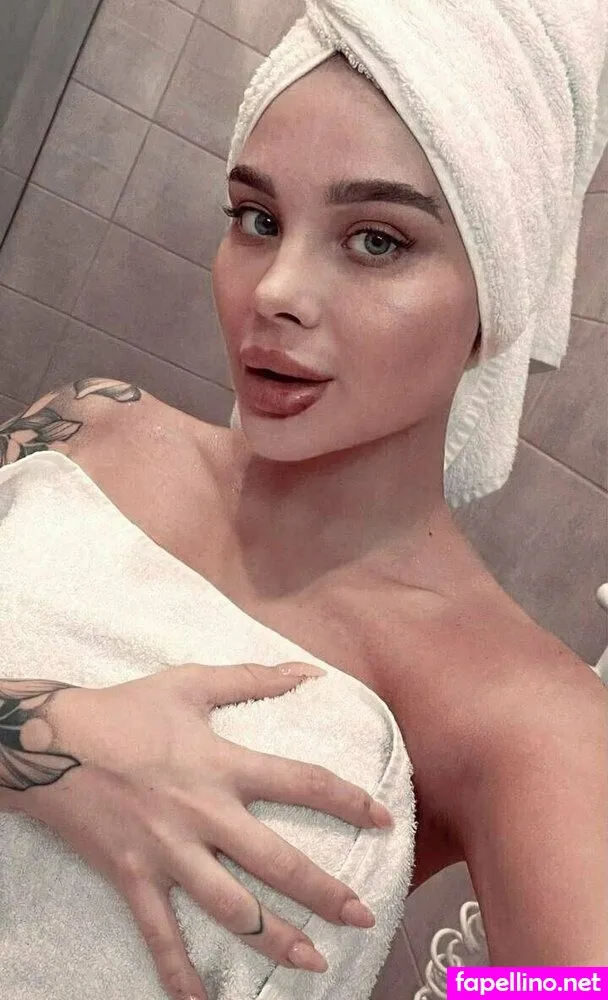 bella, bella_lla Nude Leaked OnlyFans Photo #i3QdycPfjo