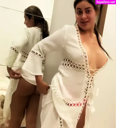 Bella Menezes OnlyFans Thumbnail #etYggXJQ6T