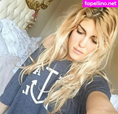 Bella Montiel OnlyFans Thumbnail #8PIHSa5E4m