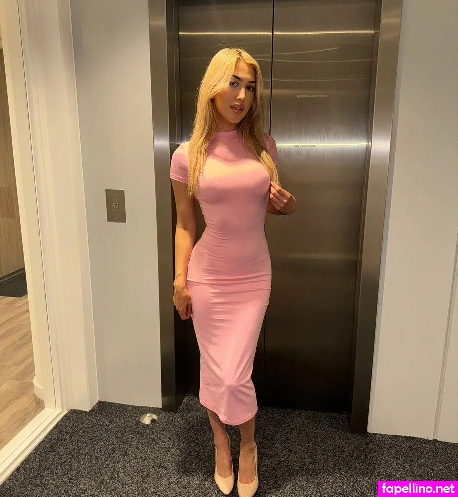 B + M, bella_murphy, yourdadsfavourites Nude Leaked OnlyFans Photo #8n6WVrlw9U