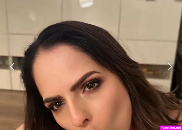 Bella Nylonwoman OnlyFans Thumbnail #H2xokgiEtC