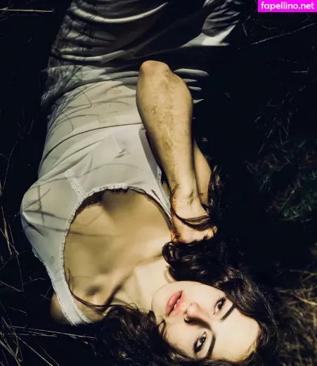 Bella Ossi OnlyFans Thumbnail #0ZxzfCCvS9