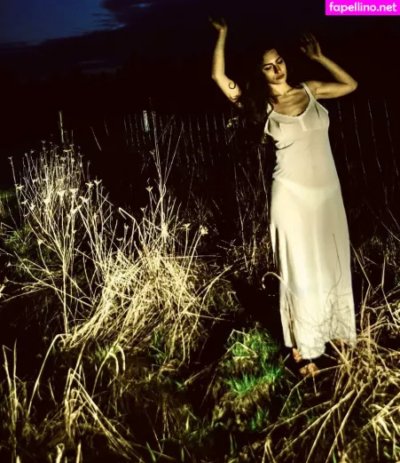 Bella Ossi OnlyFans Thumbnail #DxAm0fO6kg