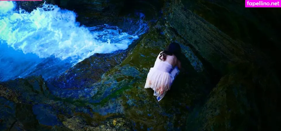 Bella Ossi OnlyFans Thumbnail #IVeBrgPV25