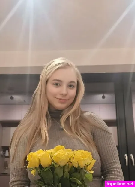 Bella Polar Bear OnlyFans Thumbnail #eDdjTUQ44q