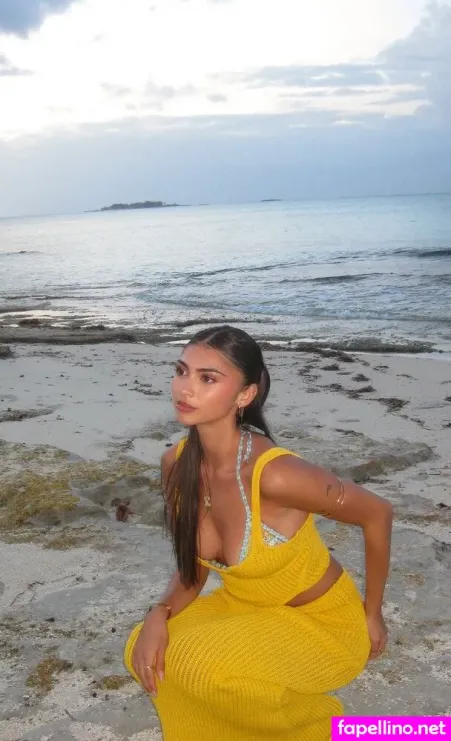 Bella Ramirez OnlyFans Thumbnail #vmw3eAF8Bk